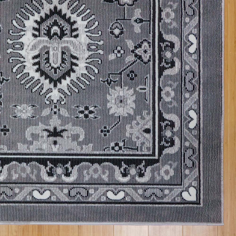 Gray Synthetic Stain-Resistant Oriental Runner Rug 2'6" x 8'