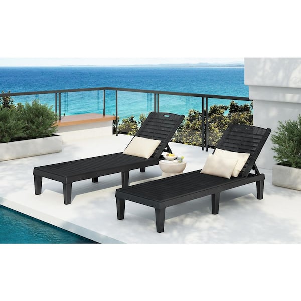 2-Piece Plastic Outdoor Chaise Lounge