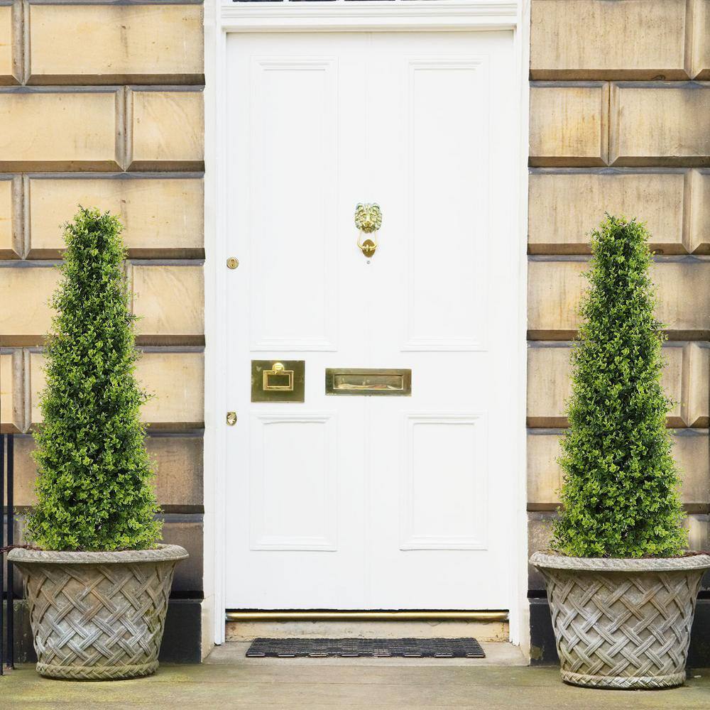 48'' Green Plastic Boxwood Topiary Trees in Black Pots