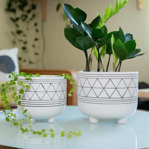 6 in. and 5 in. White/Black Ceramic Line Geometric with Legs Mid-Century Planter (Set of 2)