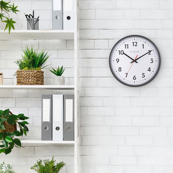 La Crosse Technology 13 in. Info-Tech Commercial Quartz Analog