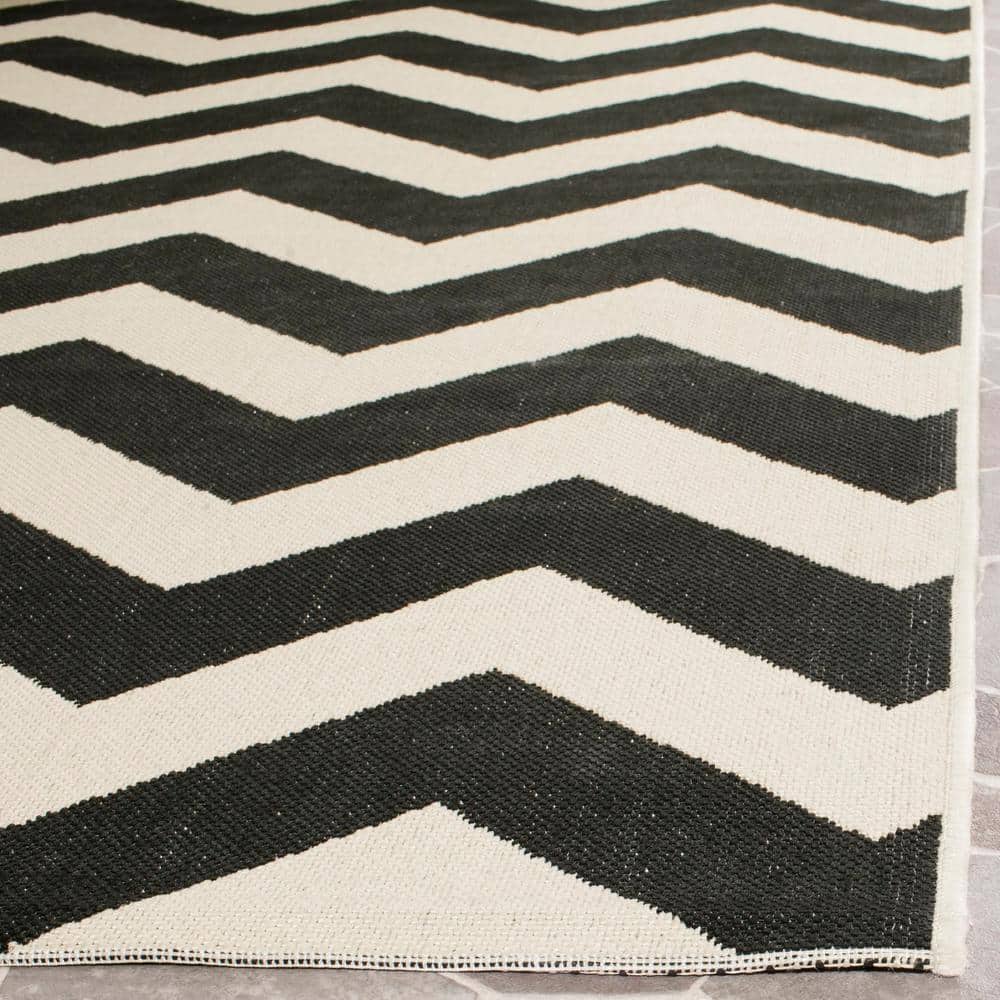Black and Beige Chevron Outdoor Area Rug, 9' x 12'