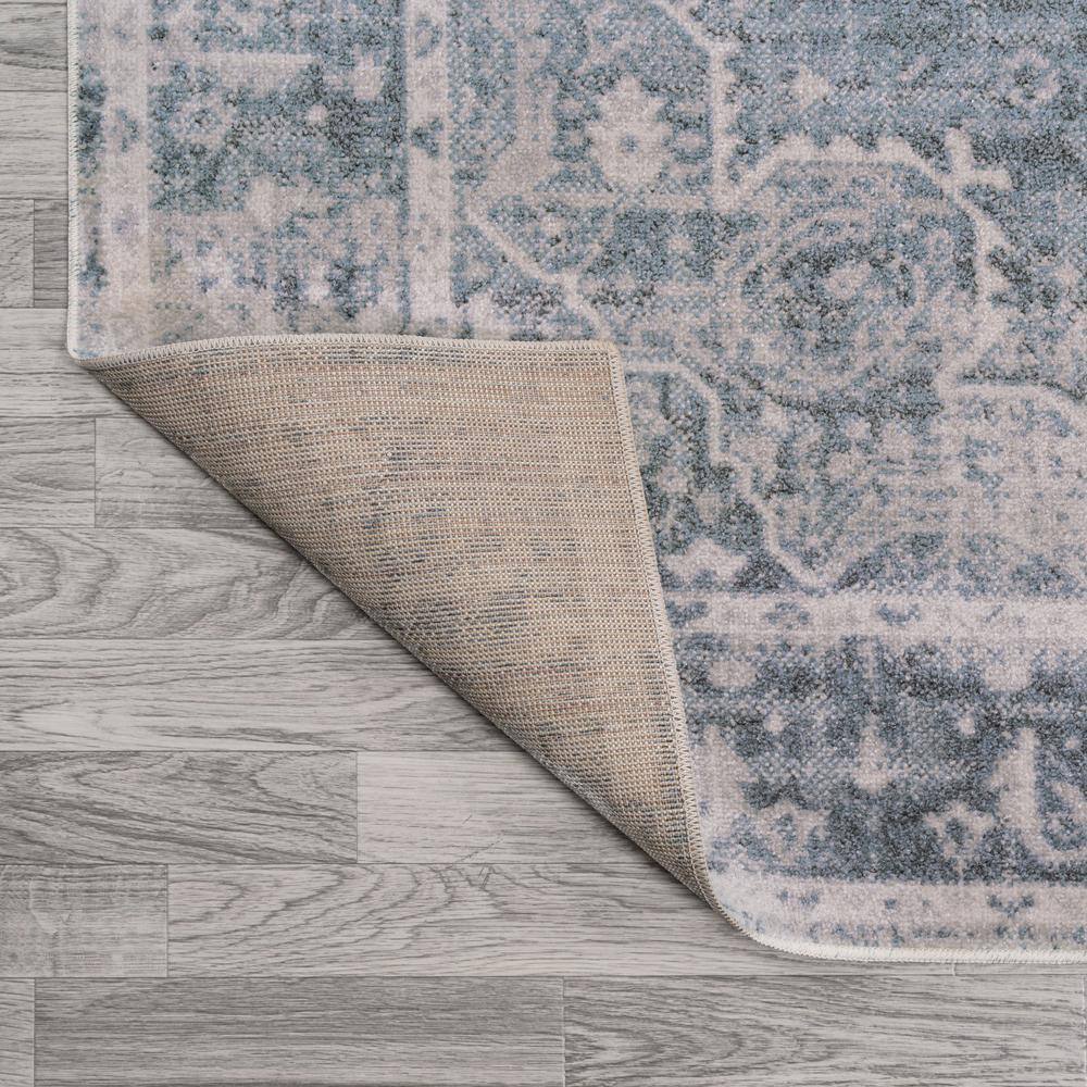 Blue and Light Gray Medallion Washable Synthetic 4' x 6' Rug