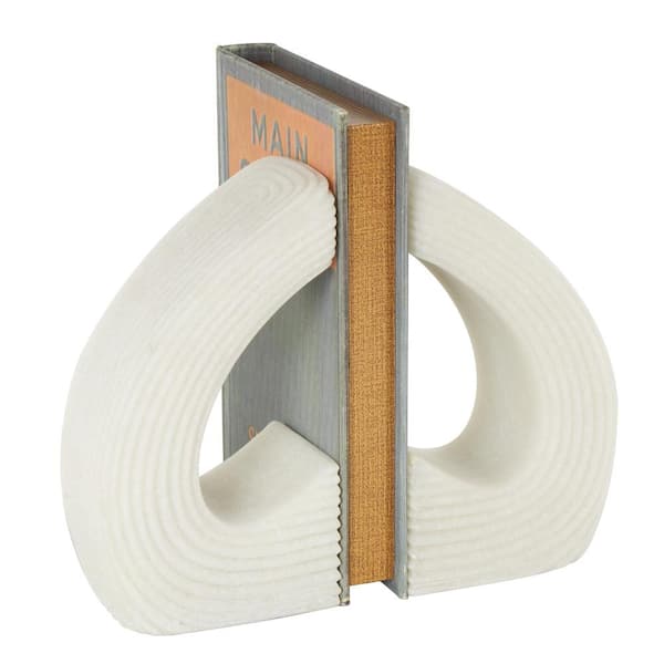 Litton Lane White Polystone Heart Inspired Bookends with Shimmer Details (Set of 2)