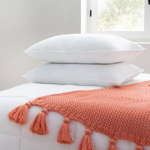 Medium Queen Bed Pillow (2-Pack)