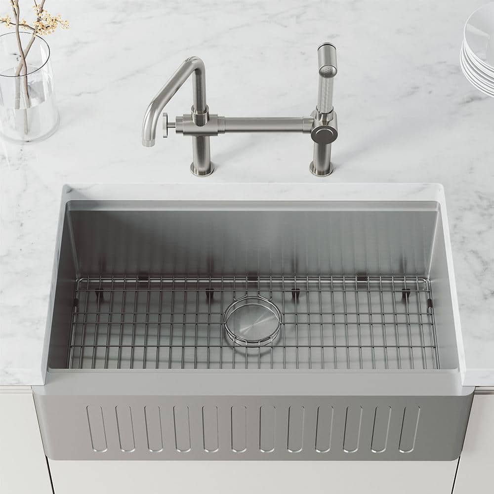 Cass Stainless Steel High-Arc Kitchen Faucet with Pull-Out Sprayer