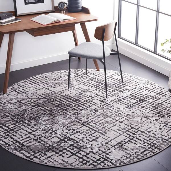 Amelia Grey/Charcoal 7 ft. x 7 ft. Distressed Geometric Round Area Rug
