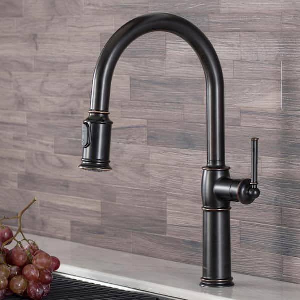 KRAUS Sellette Traditional Single-Handle Pull-Down Sprayer Kitchen Faucet with Dual Function Sprayhead in Oil Rubbed Bronze