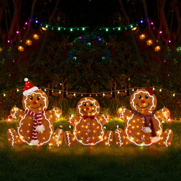 Glitzhome 38.25 in. Lighted Christmas 2D Fabric Gingerbread Family