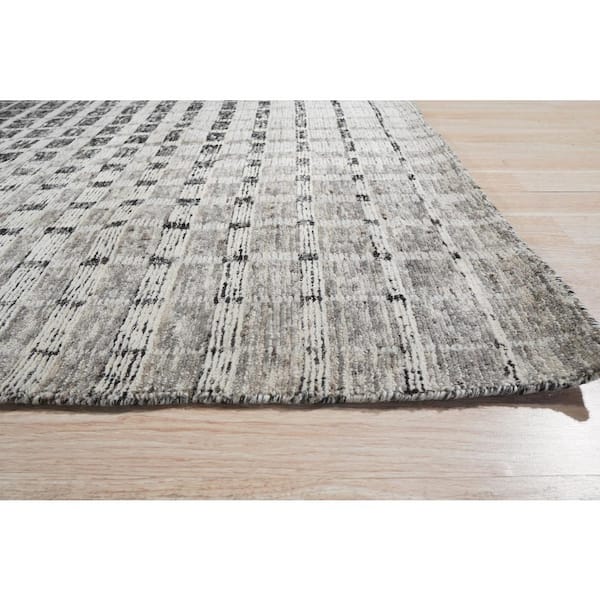 Gray 8 ft. x 10 ft. Hand-Knotted Wool Contemporary Modern Pile Area Rug
