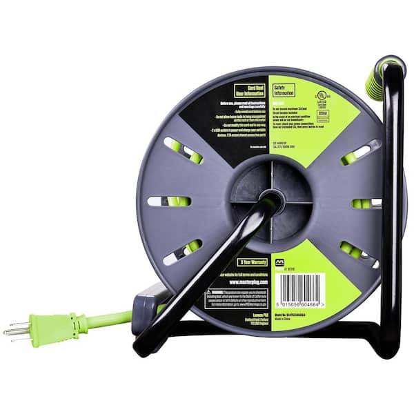 Masterplug 75 ft. 13 Amp 14 AWG Large Open Reel with USB Charging and  4-Sockets OLA751314G4SLU - The Home Depot