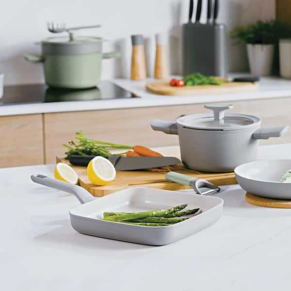 BergHOFF Balance 2Pc Non-stick Ceramic Specialty Cookware Set, Recycled  Aluminum, CeraGreen, Moonmist