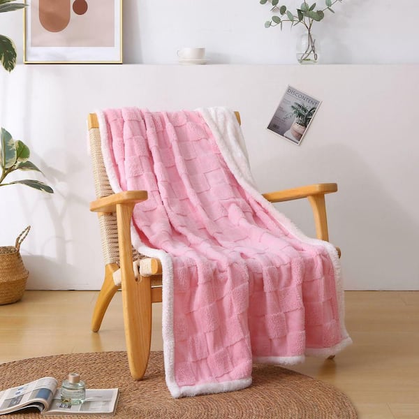 Jacquard Checkered Pink Fluffy Flannel Fleece 79"x91" Blanket