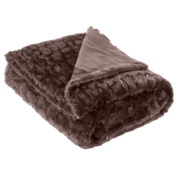 Modern threads faux fur braided outlet throw