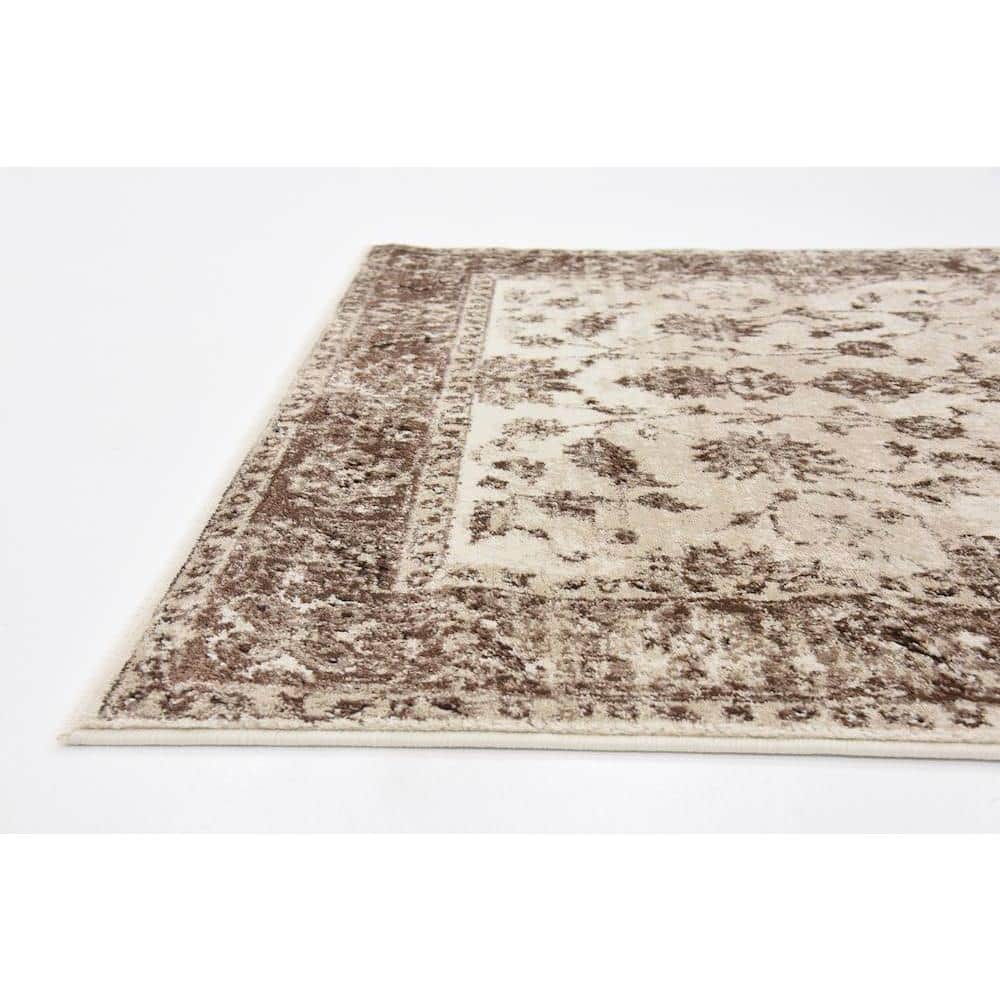 Ivory Floral 4' x 6' Stain-resistant Synthetic Rug
