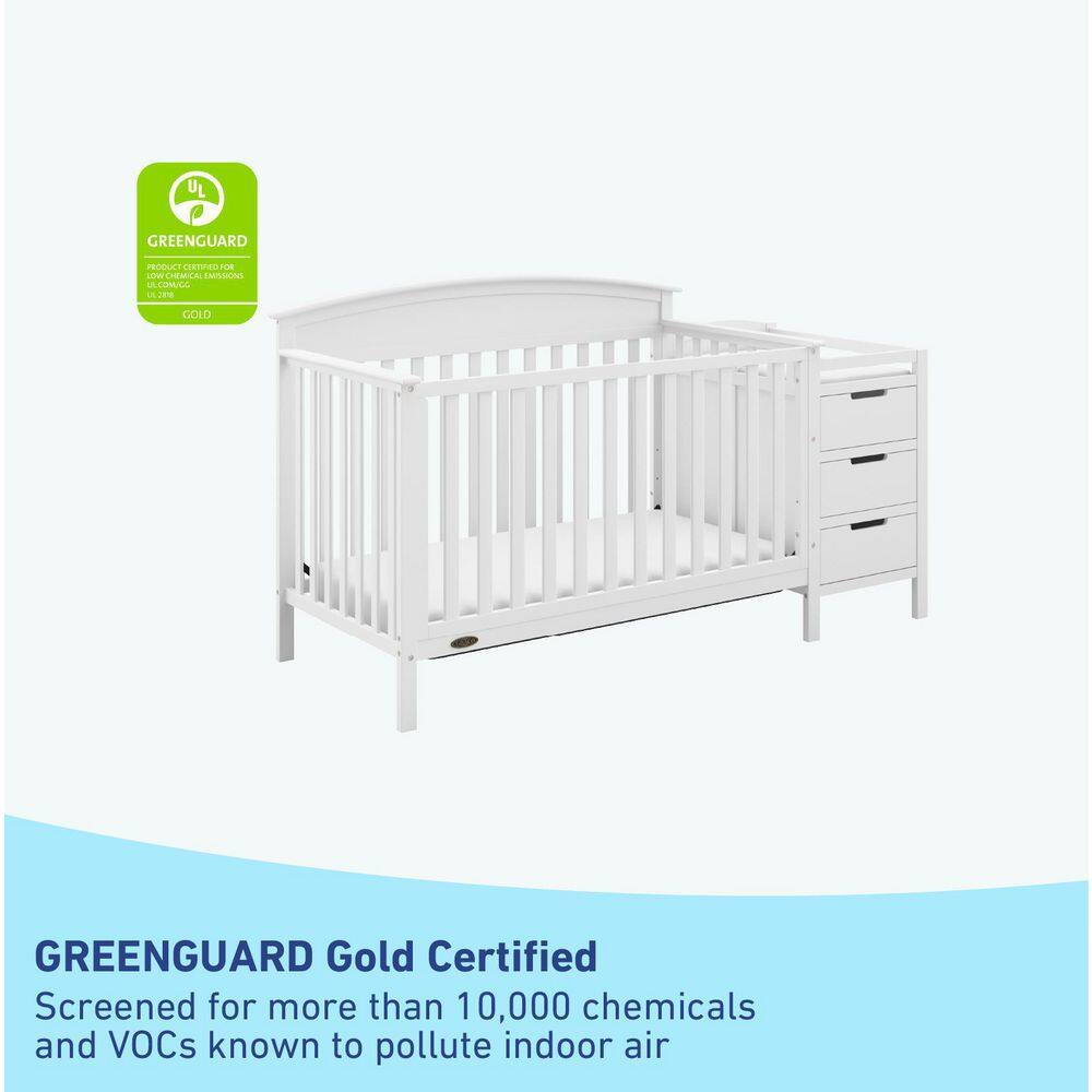 White Pine 4-in-1 Convertible Crib with Changer
