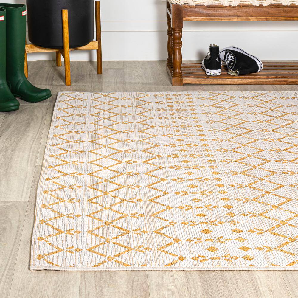 Moroccan Geometric Yellow and Cream 4' x 6' Outdoor Rug