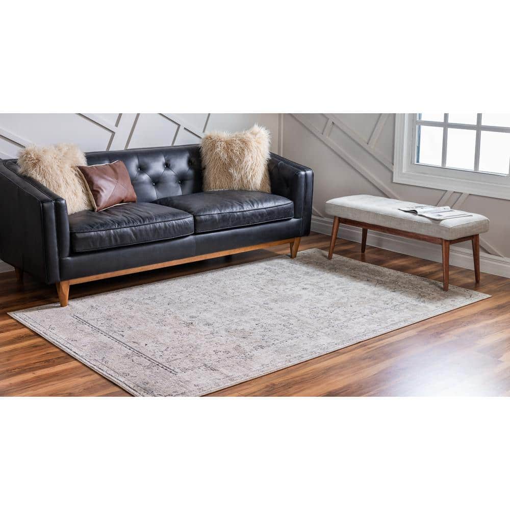 Ivory and Gray Geometric Low-Pile Indoor Area Rug
