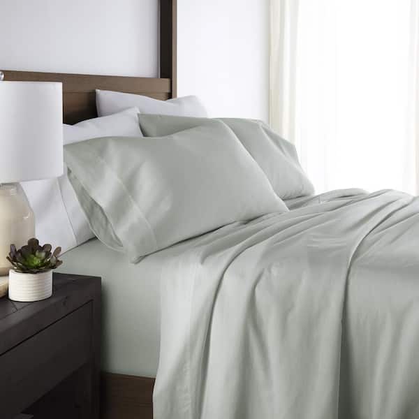 Becky Cameron 4-Piece Green Mist 300 Thread Count Solid Sheet Set in Twin