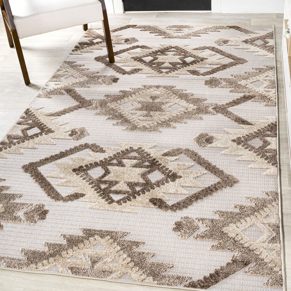 Ivory and Brown Geometric Synthetic 4' x 6' Indoor/Outdoor Rug