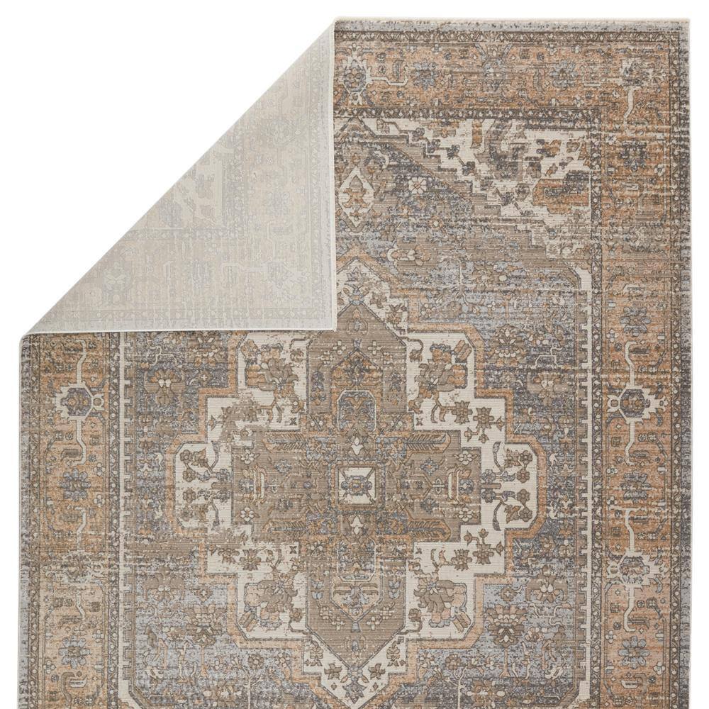En Blanc Vintage-Inspired Medallion 9'x13' Gray Area Rug