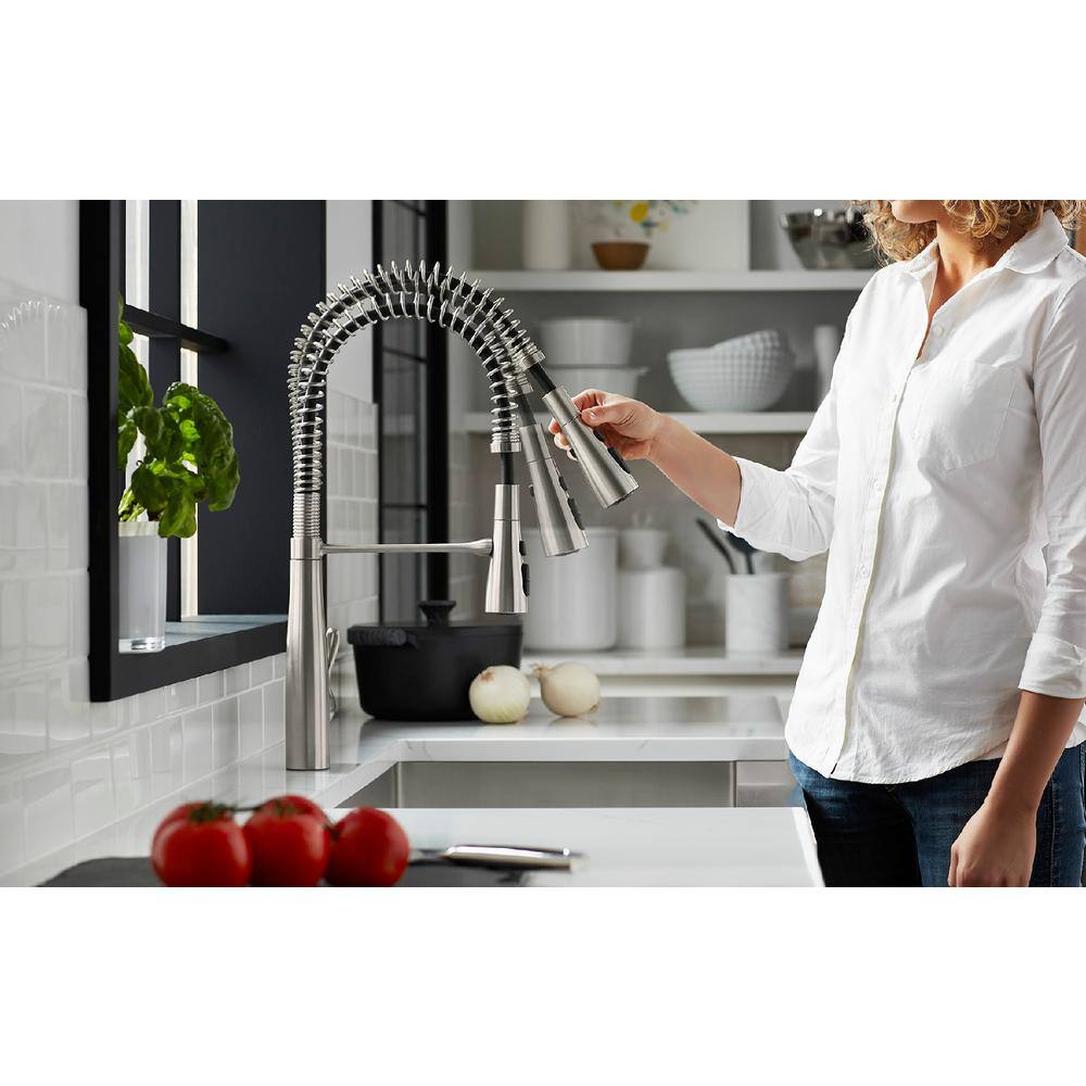 Stainless Steel Semi-Professional Kitchen Faucet with Pull-Out Spray