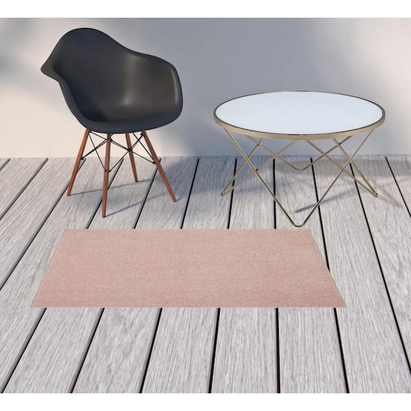 Charlie Pink Solid Color 2 ft. x 4 ft. Indoor/Outdoor Runner Rug