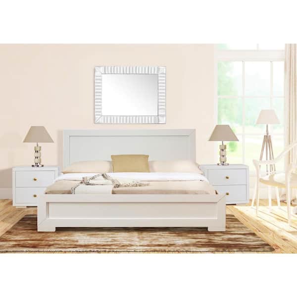 Camden Isle Trent 2-Piece White Wood Queen Bedroom Set with 1 Nightstand