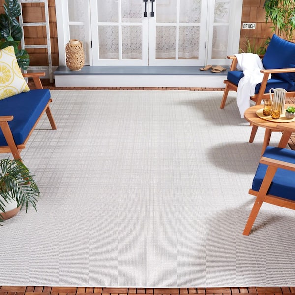 Martha Stewart Indoor Outdoor Ivory 4 ft. x 6 ft. Machine Washable Solid Crosshatch Indoor/Outdoor Area Rug
