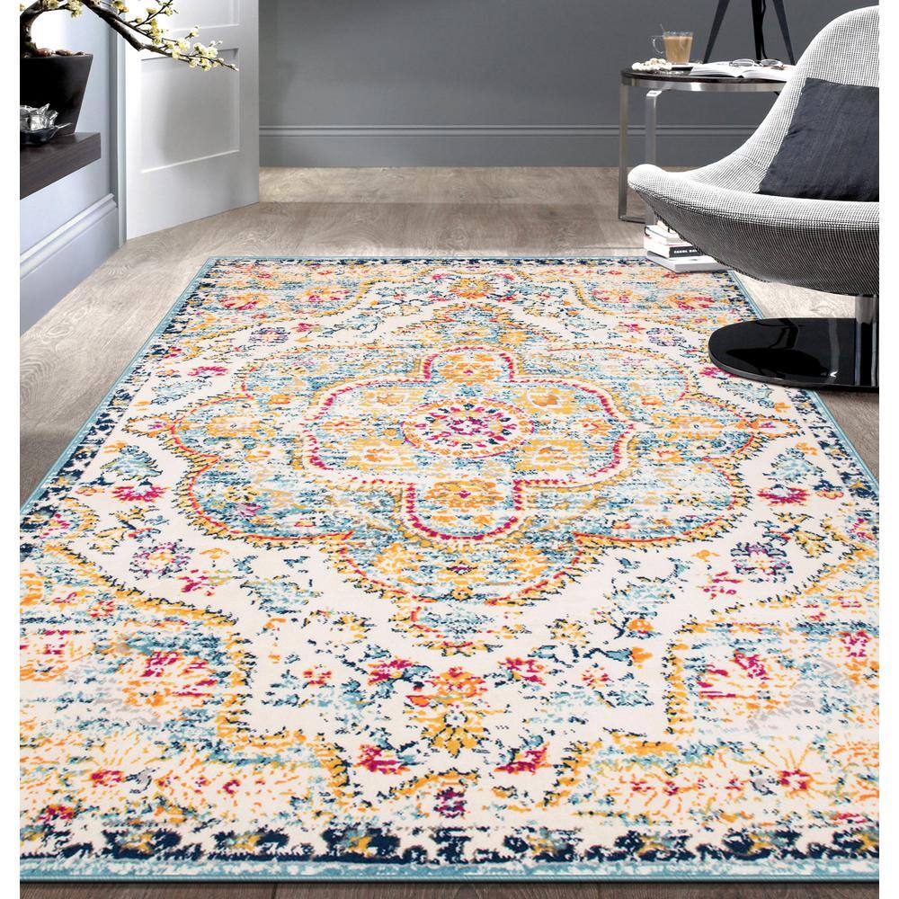 Blue Distressed Bohemian Floral 3'3" x 5' Area Rug