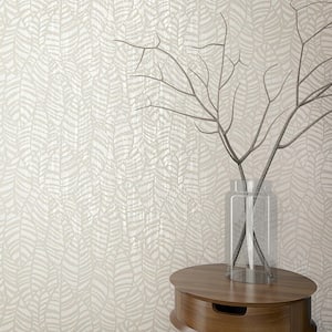 Metallic White/Grey Botanical Leaves Design Vinyl on Non-Woven Non-Pasted Wallpaper Roll