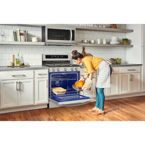 5.8 cu ft. Smart Wi-Fi Enabled True Convection InstaView® Gas Range with  Air Fry