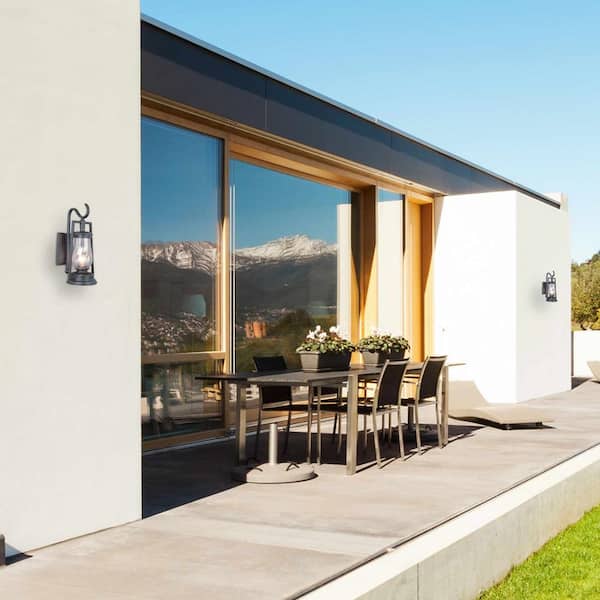 1-Light Indoor or Outdoor Antique Bronze Aluminum Wall Lantern Sconce with Twisted Clear Glass