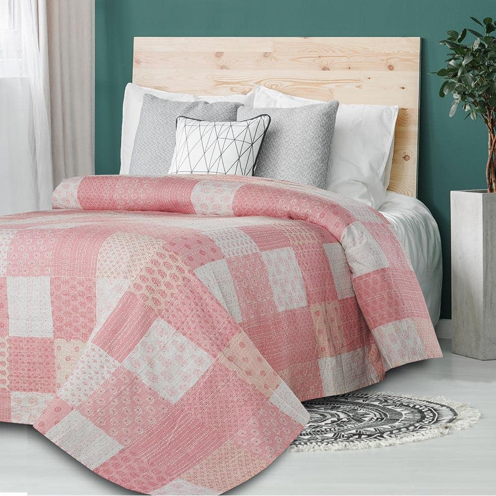 Kantha Soft Pink Patchwork King Cotton Coverlet -  LR Home, 7811A9084D9348