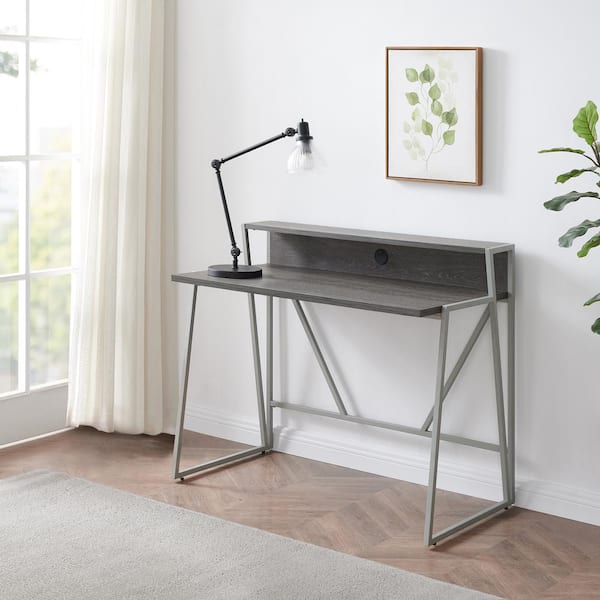 Contemporary writing online desk