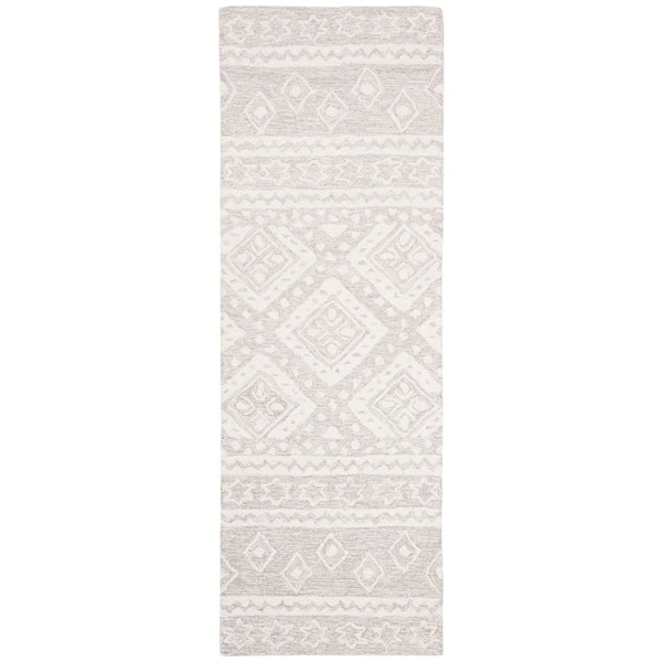 SAFAVIEH Micro-Loop Beige/Ivory 2 ft. x 7 ft. Tribal Border Diamonds Runner Rug