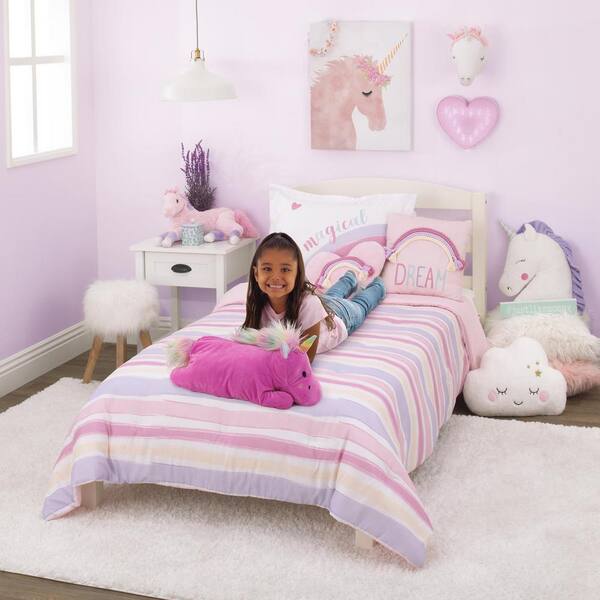 unicorn shaped bed