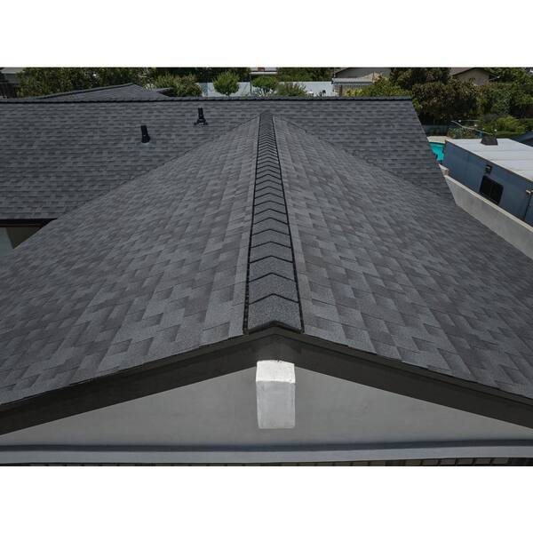 Timberline HDZ Reflector Aged Chestnut Laminated High Definition Roofing Shingles (33.33 sq. ft. per Bundle)