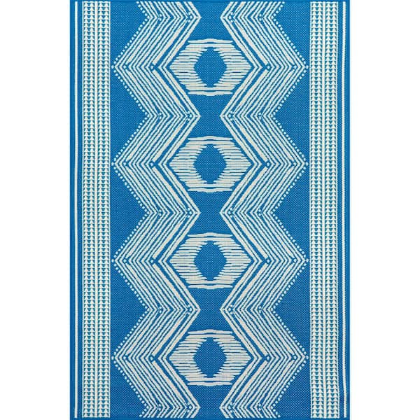 https://images.thdstatic.com/productImages/19d966f3-ca14-5f13-9fb6-d42a24fc7c0a/svn/teal-nuloom-area-rugs-gbcb01k-508-64_600.jpg