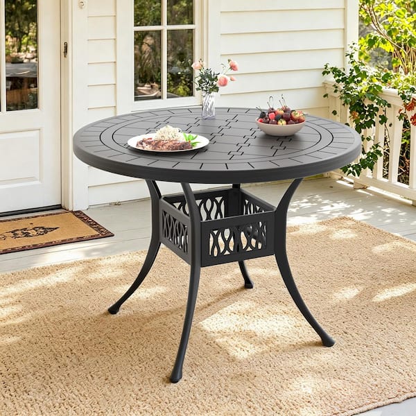 39.37. in. Cast Aluminum Round Outdoor Patio Dining Table CZH-149