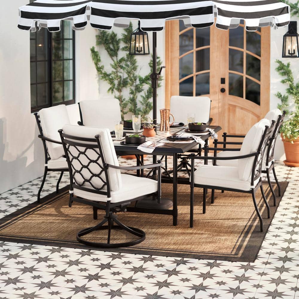 Chestnut and Black Synthetic Flatweave 8' x 10' Area Rug