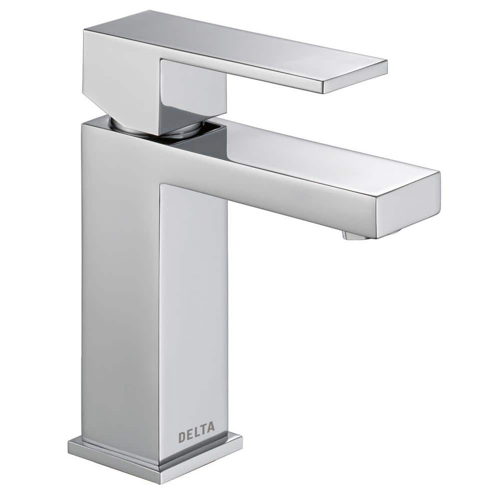 Chrome Modern Single Hole Bathroom Faucet with Drain Assembly