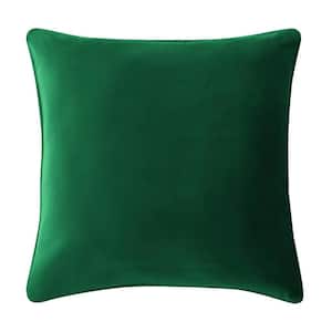 BRIELLE HOME Soft Velvet Square Green 18 in. x 18 in. Throw Pillow