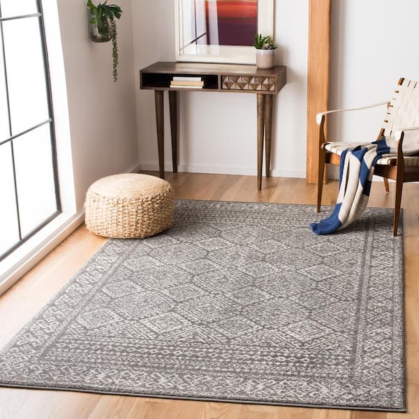 Tulum Dark Gray/Ivory Doormat 3 ft. x 3 ft. Square Border Area Rug
