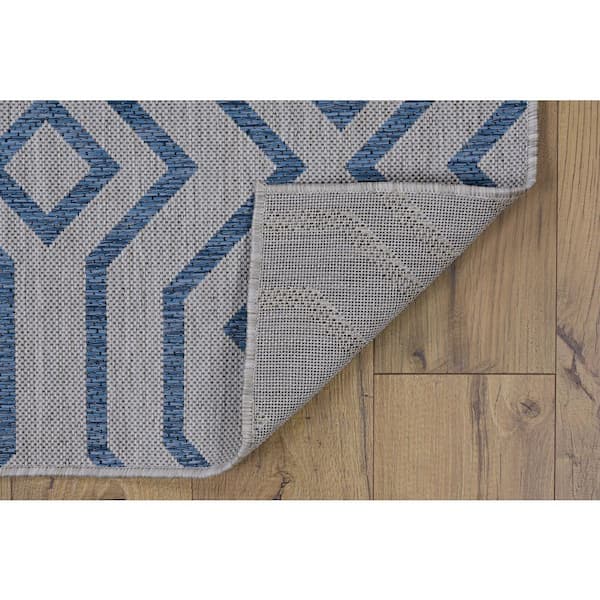 6.5 ft. x 9.5 ft. Blue Geometric Polypropylene Indoor/Outdoor Area Rug