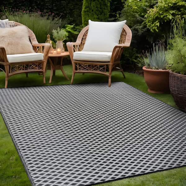 Jewel White 10 ft. x 14 ft. Diamond Geometric Washable Trellis Reversible Indoor Outdoor Area Rug