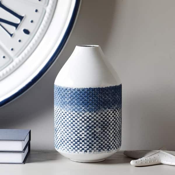 PRIVATE BRAND UNBRANDED Stillwood Lane Cree White and Blue Distressed Iron Decorative Vase