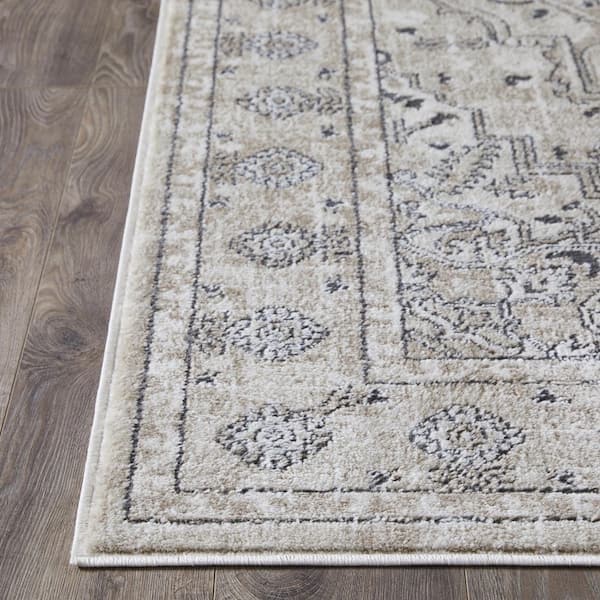 Kehleigh Avalie Cream 4 ft. x 6 ft. Oriental Polypropylene Indoor Area Rug
