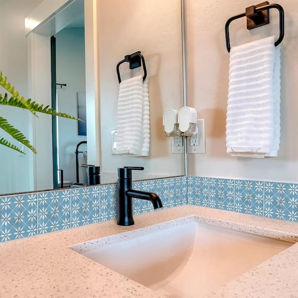 Blue and White R212 4 in. x 4 in. Vinyl Peel and Stick Tile (24-Tiles, 2.67 sq. ft./Pack)