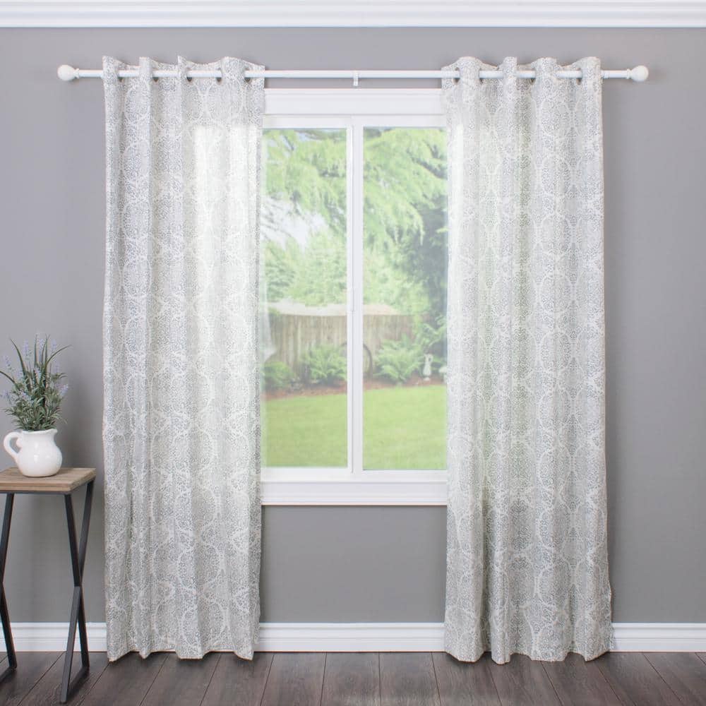 White Adjustable Metal Curtain Rod with Ball Finial, 18-36 Inches